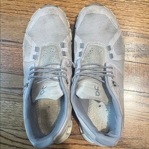 On Running Light Gray Athletic Shoes
